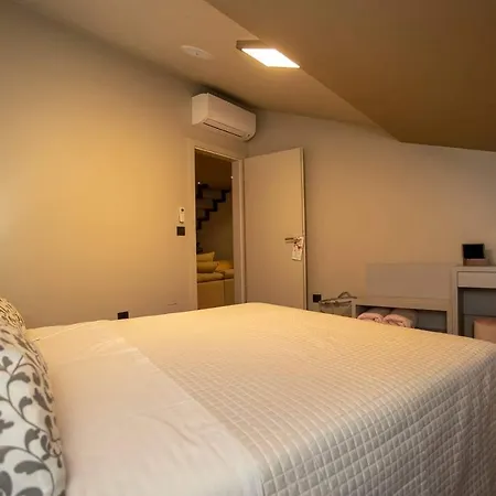 ˇdcˇ Modern Near The Church Apartment Rovinj