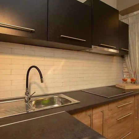 ˇdcˇ Modern Near The Church Appartement